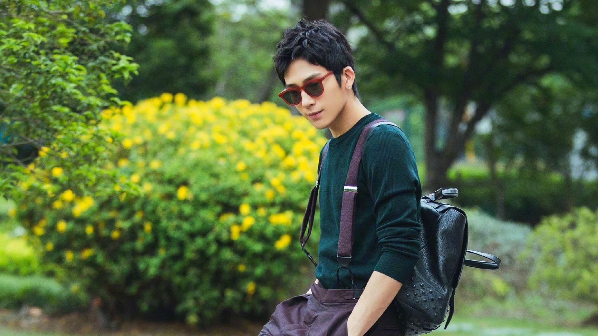 KAIYUN 中国大陆-气候突变干扰场地状态裁判频繁暂停比赛确保安全，气候突变事件