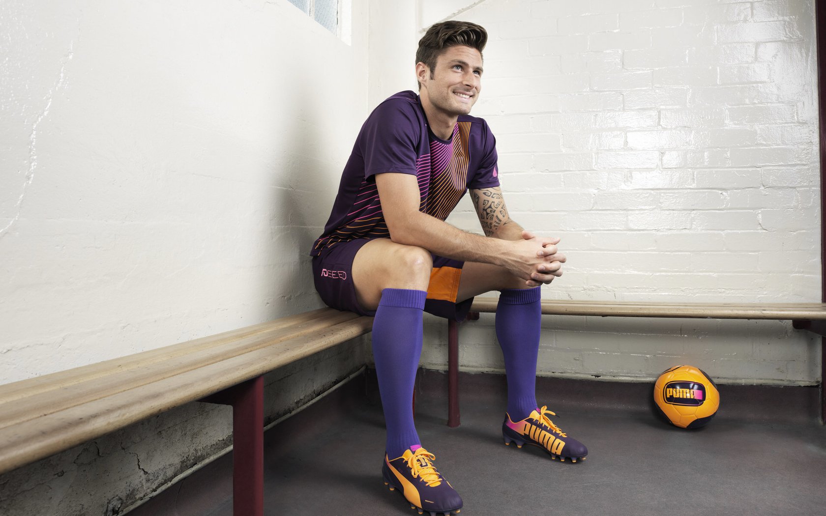 全国青少年放飞风筝比赛在青岛盛大开启，迎风扬帆，2021年全国风筝比赛