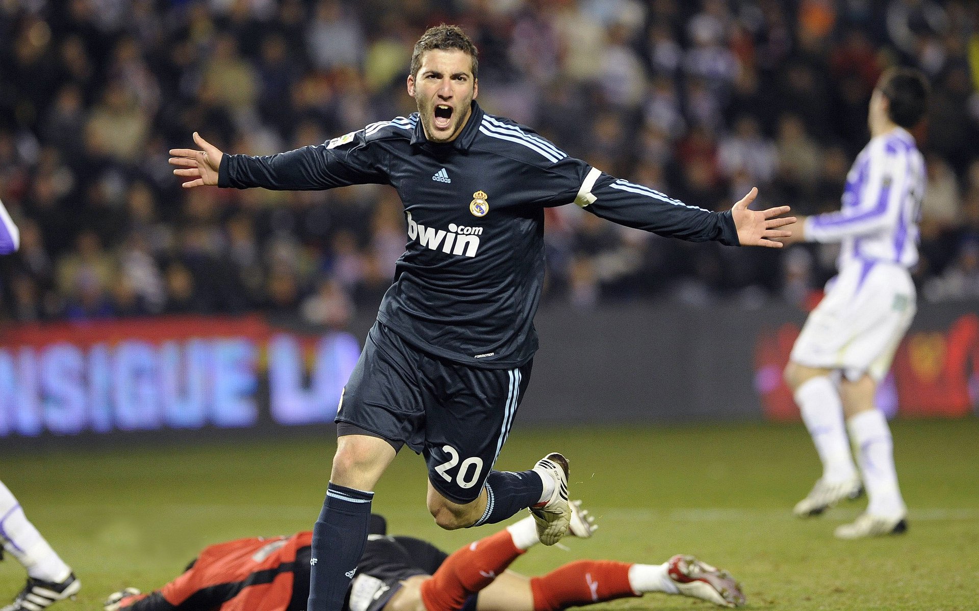 五大联赛球队在连胜后是否更易出现战术松动，五大联赛连续不胜记录