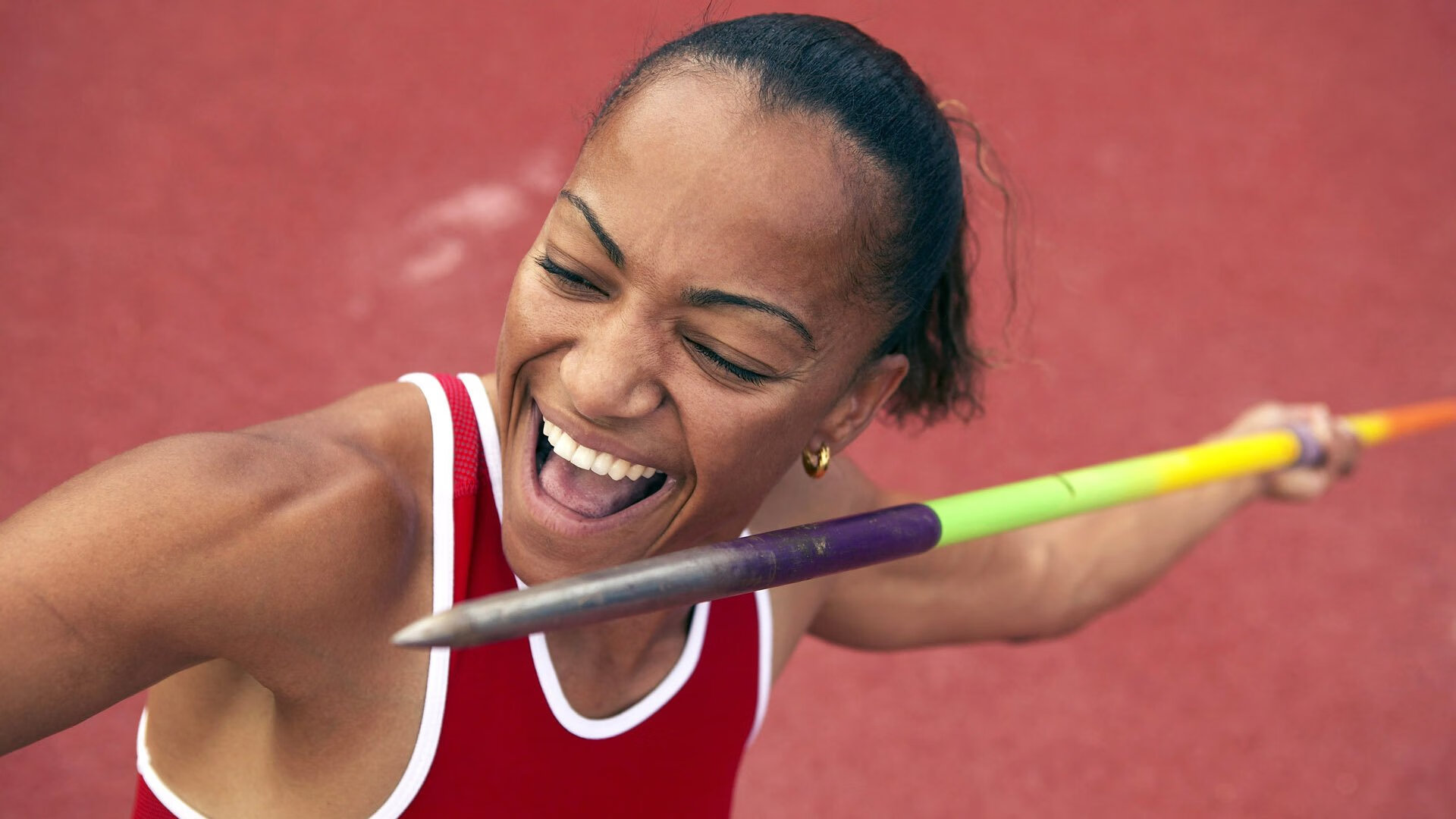 快攻推进时节奏错判是否容易导致空位浪费，快攻的阶段